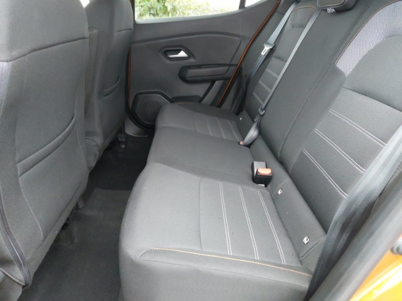 Dacia Sandero Stepway 1.0 Tce Comfort BL22JYE Orange #6