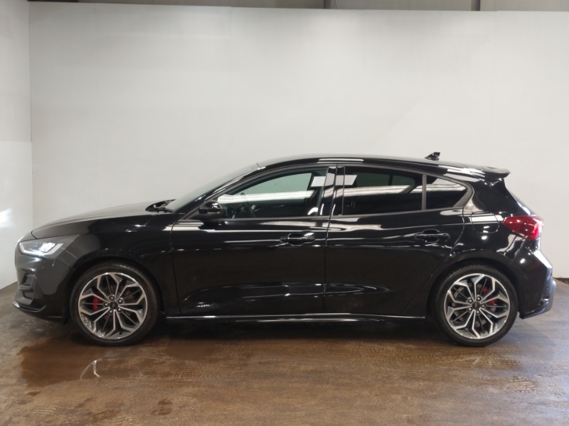 Ford Focus 1.0 Ecoboost Hybrid Mhev 155 St-line X EK23LWZ Black #4