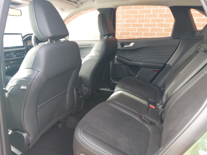 Ford Kuga 2.5 Fhev Active Cvt RO75DYH Green #6