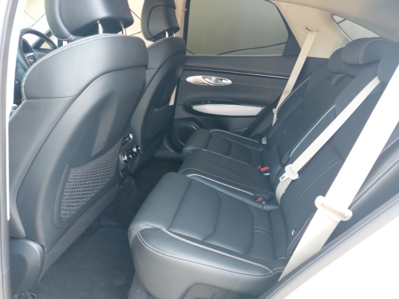 Genesis GV70 360Kw Sport 77Kwh Awd Innovconvenience OE24HNJ White #6