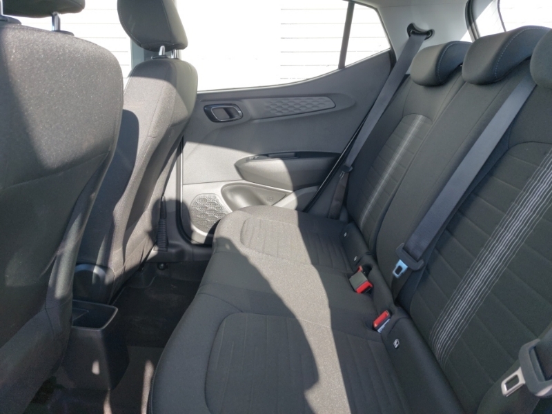 Hyundai I10 1.0 63 Advance Nav ET25UPH Grey #6