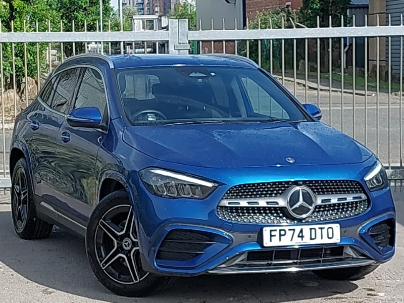 Mercedes-Benz GLA Class Gla 200 Amg Line Executive FP74DTO Blue