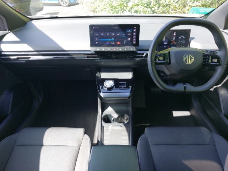 MG MG4 150Kw Se Ev Long Range 64Kwh White #3