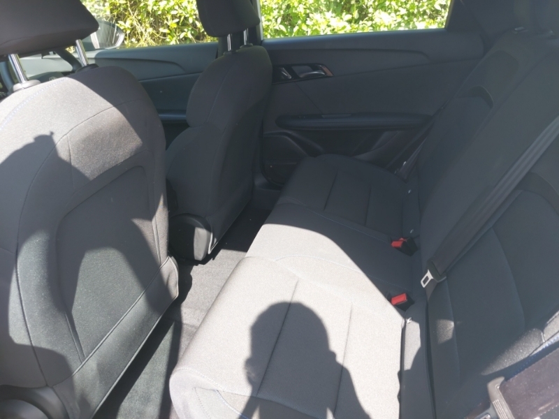 MG MG4 150Kw Se Ev Long Range 64Kwh White #6