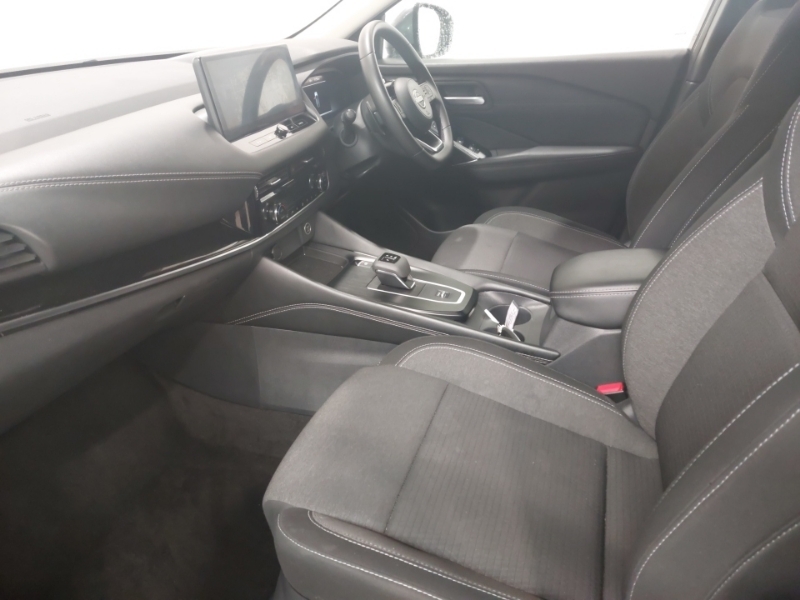 Nissan Qashqai 1.3 Dig-t Mh 158 N-connecta Xtronic DP73OAO Grey #5