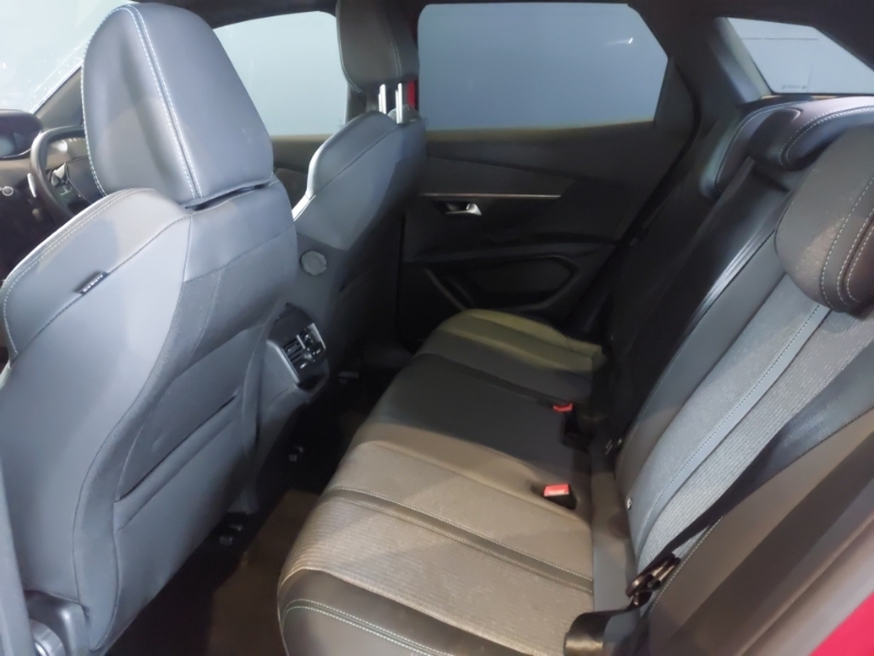 Peugeot 3008 1.5 Bluehdi Allure Premium Eat8 YE23ZYG Red #6