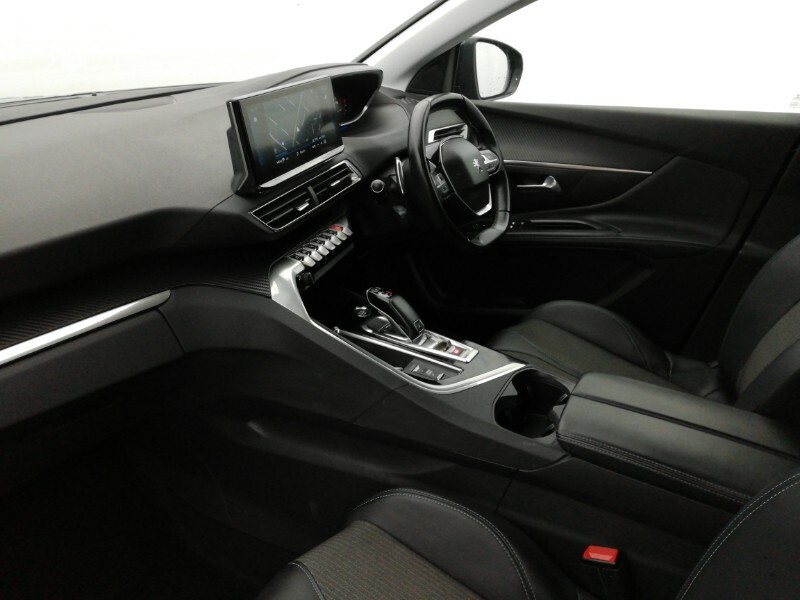 Peugeot 5008 1.2 Puretech Allure Eat8 LP22ERZ Black #5