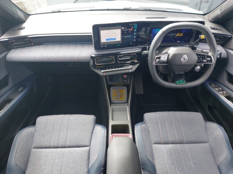 Renault 4 E-Tech 110Kw Techno 52Kwh Comfort Range WH25OPS Green #3
