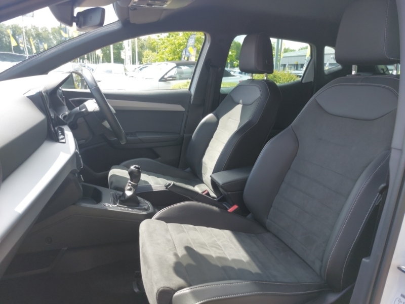 Seat Ibiza 1.0 Tsi 110 Xcellence FN73MLZ White #5