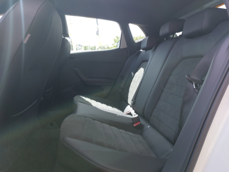 Seat Ibiza 1.0 Tsi 110 Xcellence FN73MLZ White #6