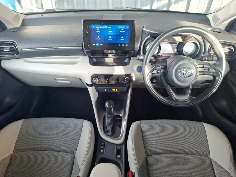 Toyota Yaris 1.5 Hybrid Excel Cvt FY72OPM Grey #3