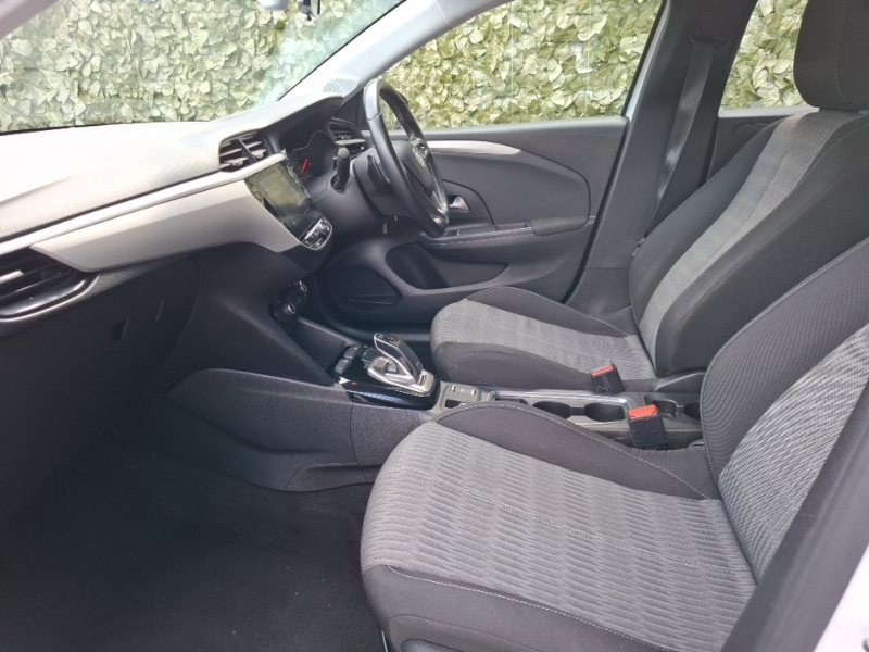 Vauxhall Corsa 1.2 Turbo Se LA69UYP White #5