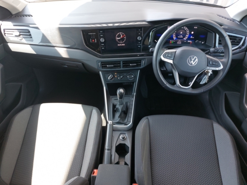 Volkswagen Polo 1.0 Tsi Match Dsg AX74HGJ Black #3