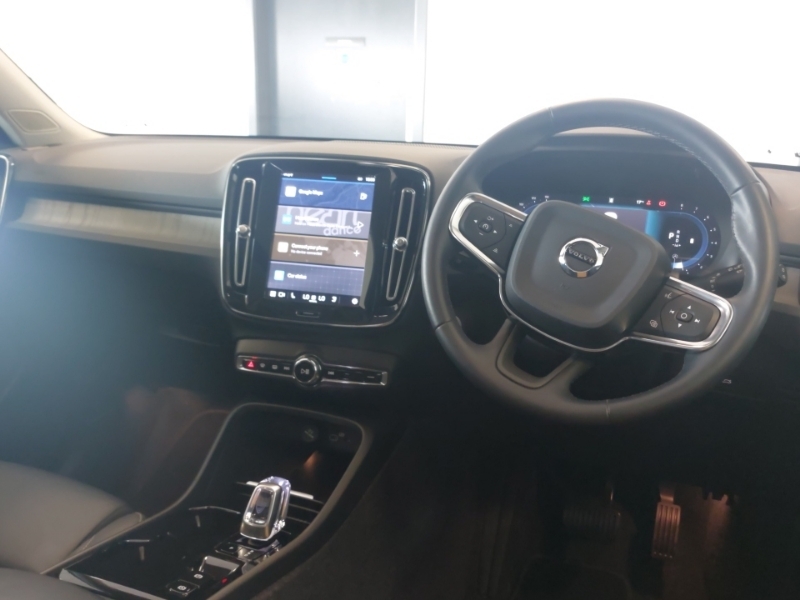 Volvo XC40 2.0 B3p Ultimate Dark WD73YMV Silver #4