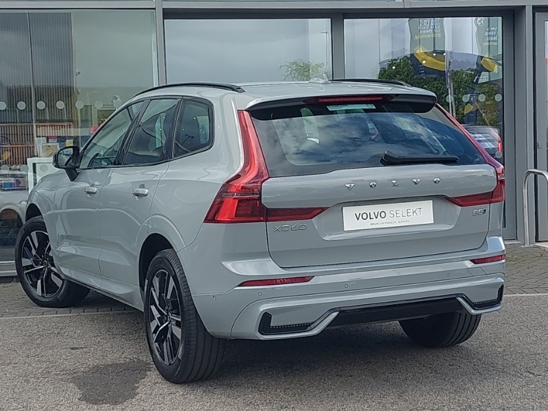 Volvo XC60 2.0 B5p Plus Dark Awd Geartronic SN25ASG Grey #2