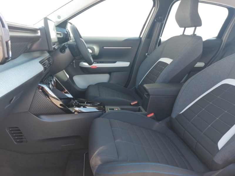 Citroen C3 83Kw Plus 44Kwh Black #5
