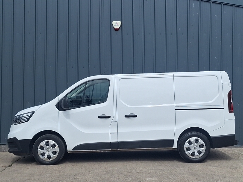 Renault Trafic Sl30 Blue Dci 130 Advance Van SH24RSO White #4