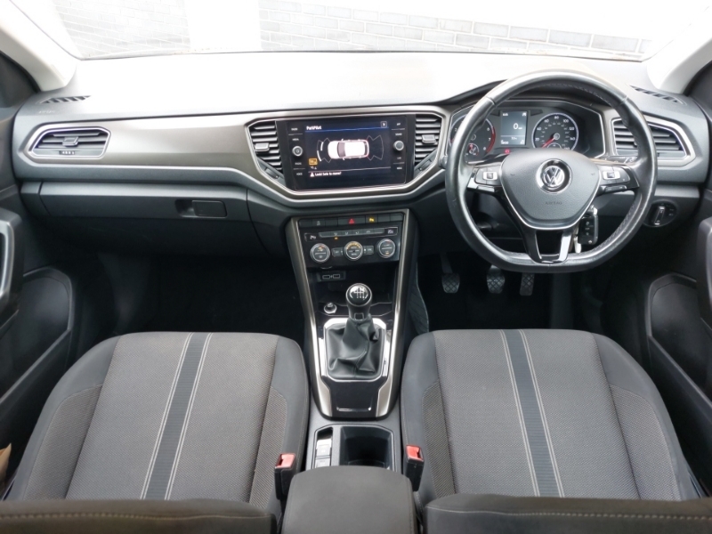 Volkswagen T-Roc 1.5 Tsi Evo Se PN18UPK Black #3