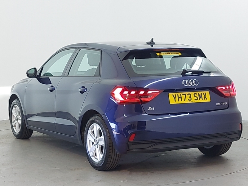 Audi A1 25 Tfsi Technik YH73SMX Blue #2