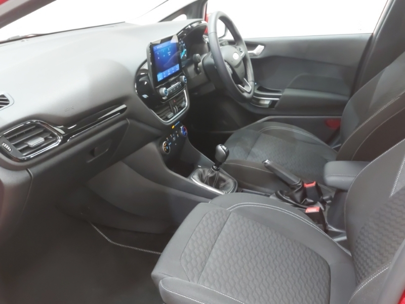 Ford Fiesta 1.0 Ecoboost Hybrid Mhev 125 Titanium YM72BCV Red #5