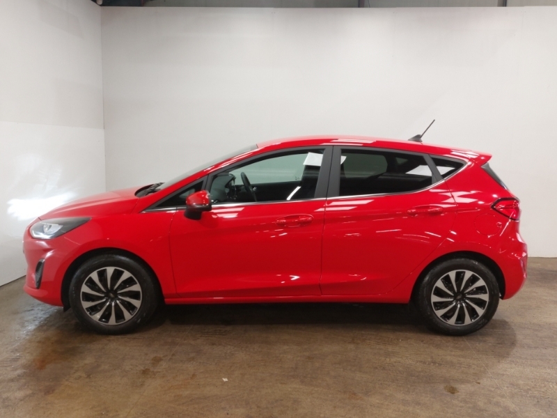 Ford Fiesta 1.0 Ecoboost Hybrid Mhev 125 Titanium YM72BCV Red #4