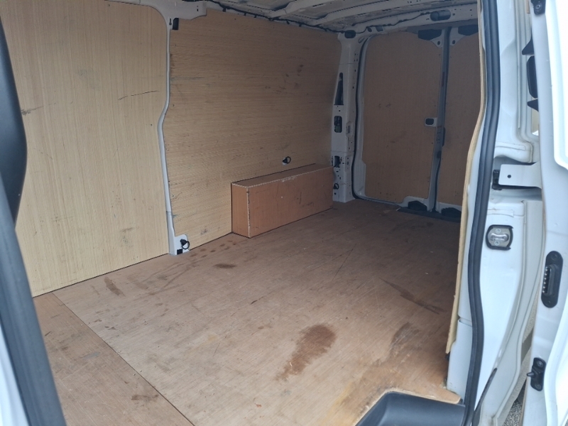 Ford Transit Custom 2.0 Ecoblue 136Ps H1 Van Leader YP74WBT White #6