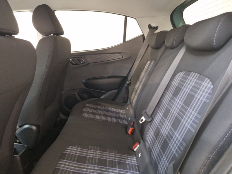 Hyundai I10 1.2 79 Premium Nav IMZ8107 Green #6