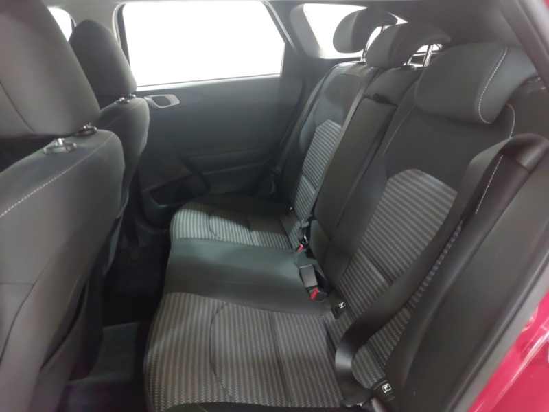 Kia Ceed 1.0T Gdi Isg 2 SW71EUF Red #6