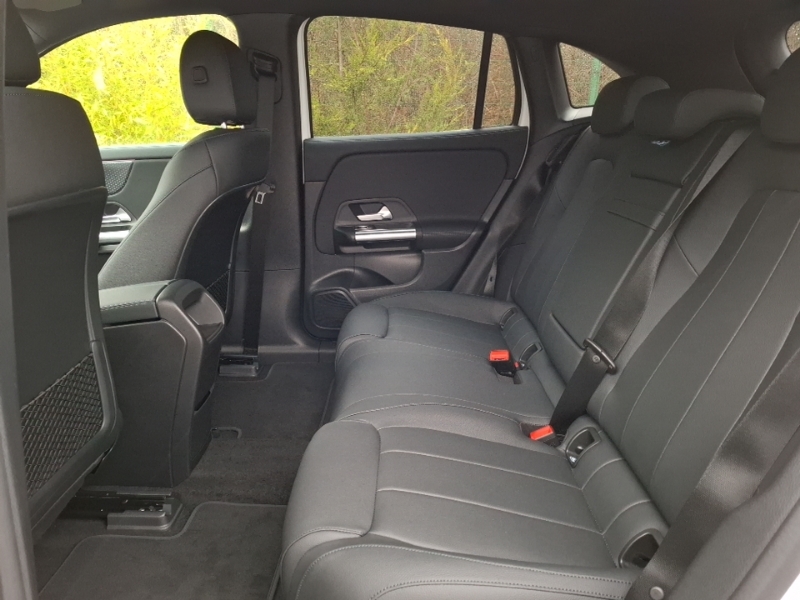 Mercedes-Benz EQA Eqa 250 140Kw Sport Executive 70.5Kwh White #6