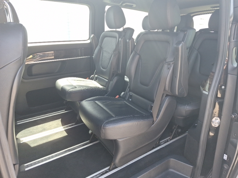 Mercedes-Benz EQV Eqv 300 150 Kw Sport 90 Kwh Black #6