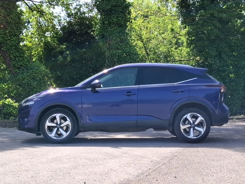 Nissan Qashqai 1.3 Dig-t Mh N-connecta Glass Roof WF23LXM Blue #4