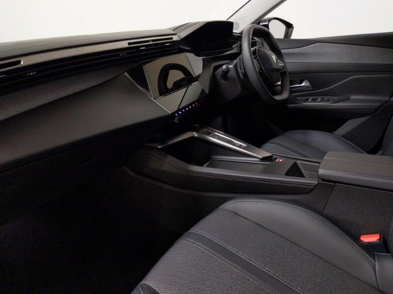 Peugeot 308 1.2 Puretech Allure Eat8 Red #5