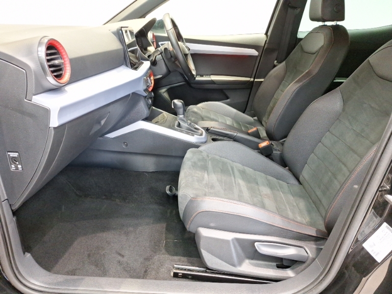 Seat Arona 1.0 Tsi 110 Fr Sport Dsg CV22OXZ Black #5