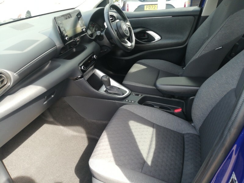 Toyota Yaris 1.5 Hybrid Icon Cvt MW21URH Blue #3