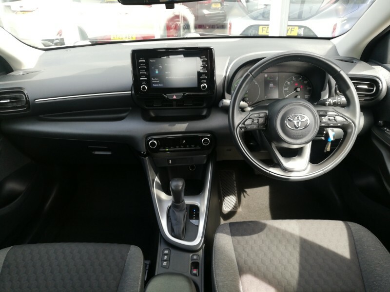 Toyota Yaris 1.5 Hybrid Icon Cvt Blue