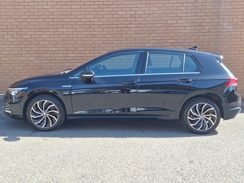 Volkswagen Golf 1.5 Tsi Style SB70AXT Black #4