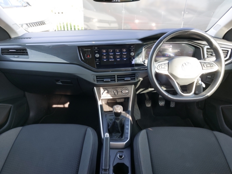 Volkswagen Taigo 1.0 Tsi Life AVI7303 Black #3
