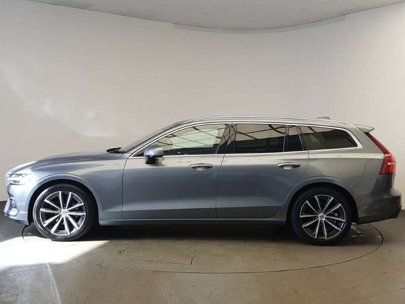 Volvo V60 2.0 B4p Momentum Grey #4