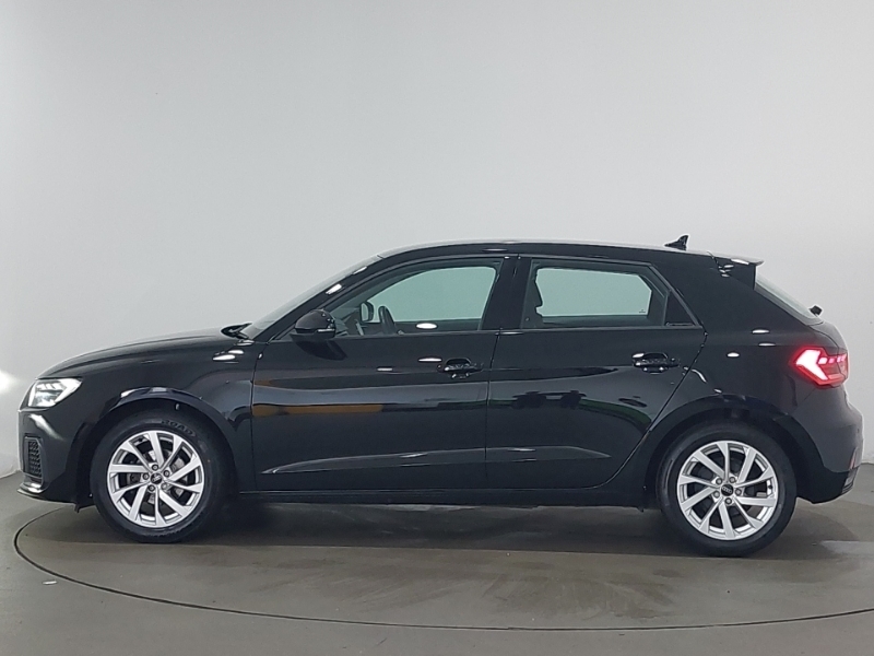 Audi A1 25 Tfsi Sport S Tronic LV73SWW Black #4