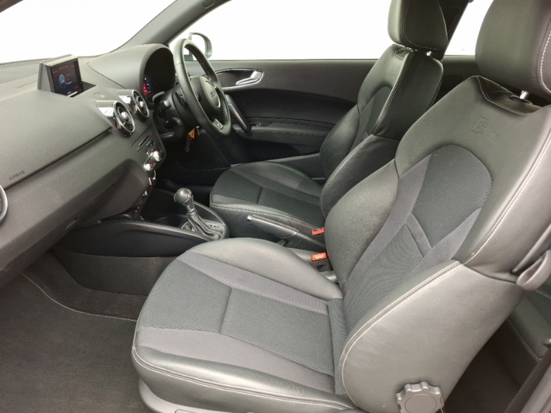 Audi A1 1.4 Tfsi S Line Nav S Tronic White #5