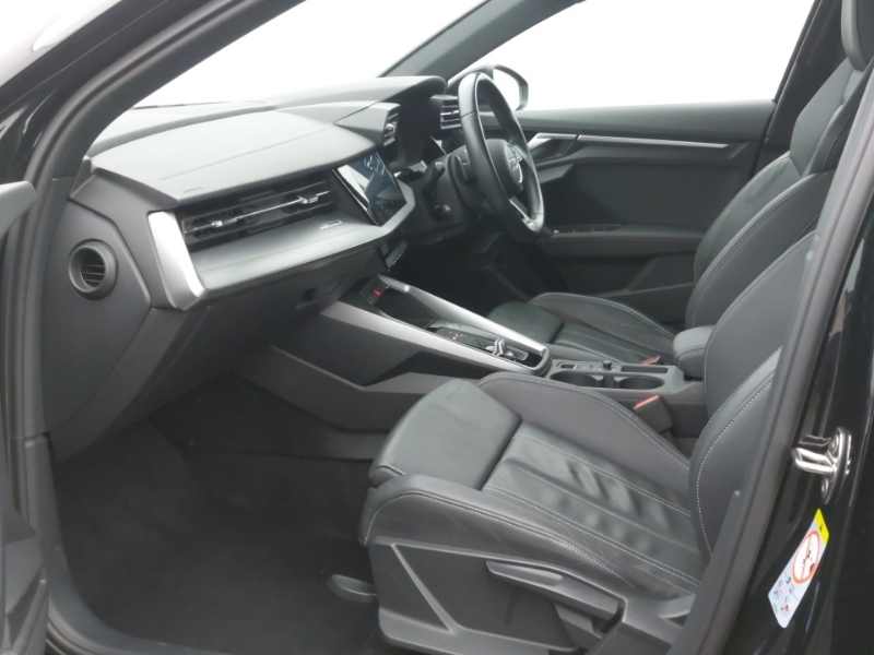 Audi A3 40 Tfsi E S Line S Tronic RF21BJX Black #5