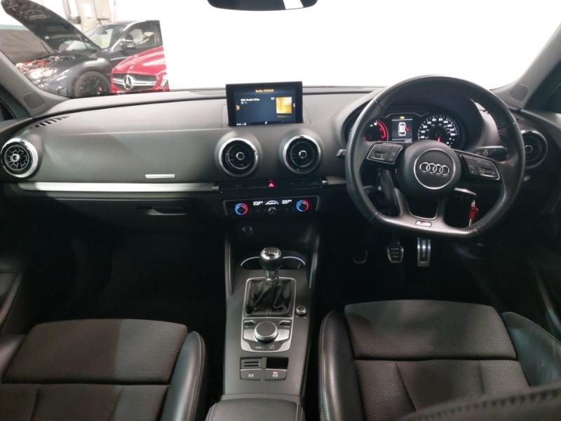 Audi A3 30 Tfsi 116 Black Edition Black #3