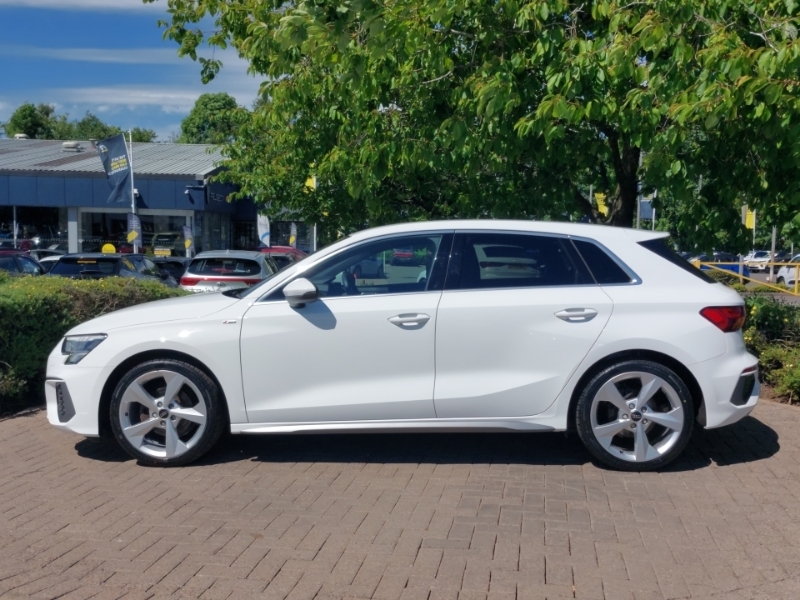 Audi A3 30 Tfsi S Line GX24WXH White #4