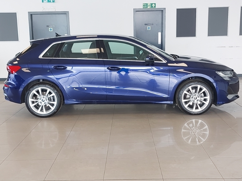 Audi A3 1.5 Tfsi 150 Sport S Tronic SN75YDX Blue #3