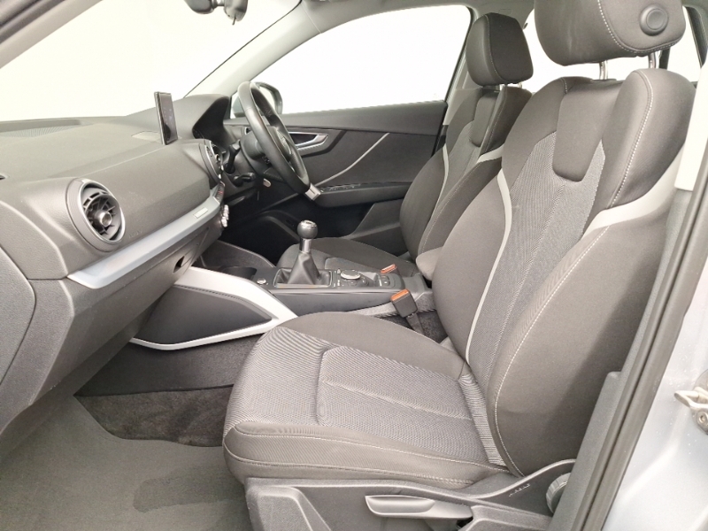 Audi Q2 35 Tfsi Sport YL19MMJ Silver #5