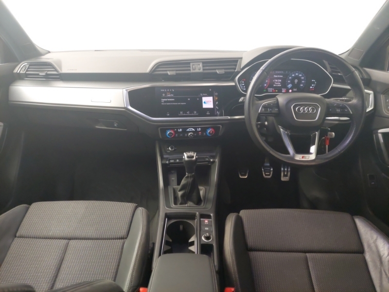 Audi Q3 35 Tfsi S Line Grey #3