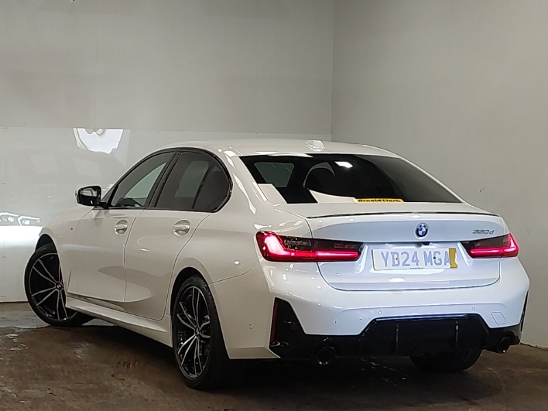 BMW 3 Series 320D Mht M Sport Step YD24MGA White #2