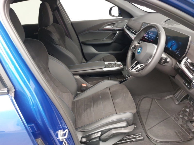 BMW iX2 150Kw Edrive20 Shadow Edition 65Kwh SC75KXN Blue #6