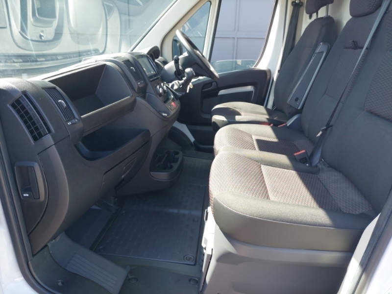 Citroen Relay 2.2 Bluehdi H2 Van 140Ps Enterprise Edition SX23CVG White #5