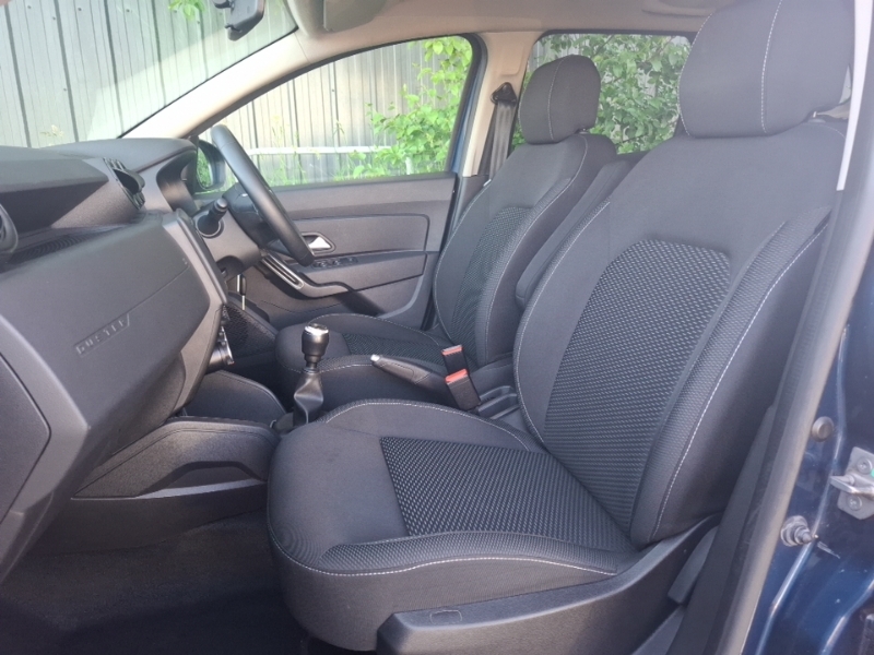 Dacia Duster 1.5 Blue Dci Comfort 4X4 NJ19GZG Blue #5